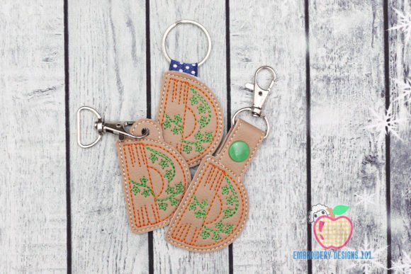 Review: LETTERS D ITH Snaptab Keyfob Design
